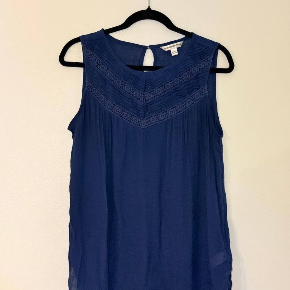 Fundamental Things Women’s Blue Sleeveless Top Lace Trim Detail Size L Blouse